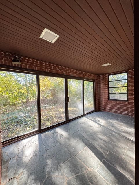 Tiny photo for 620 S Norbury Avenue, Lombard, IL 60148 (MLS # 12511694)