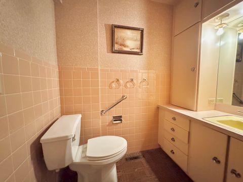 Tiny photo for 620 S Norbury Avenue, Lombard, IL 60148 (MLS # 12511694)