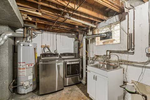 Tiny photo for 852 Colonial Drive #E, Wheeling, IL 60090 (MLS # 12736542)