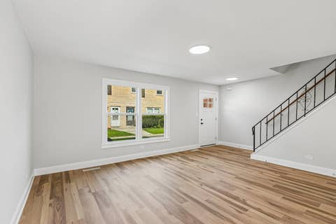 Tiny photo for 852 Colonial Drive #E, Wheeling, IL 60090 (MLS # 12736542)