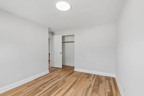 Tiny photo for 852 Colonial Drive #E, Wheeling, IL 60090 (MLS # 12736542)