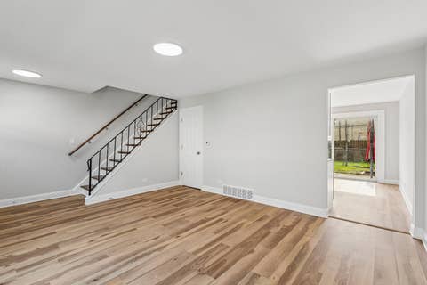 Tiny photo for 852 Colonial Drive #E, Wheeling, IL 60090 (MLS # 12736542)