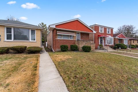 Tiny photo for 14231 S State Street, Riverdale, IL 60827 (MLS # 12591580)