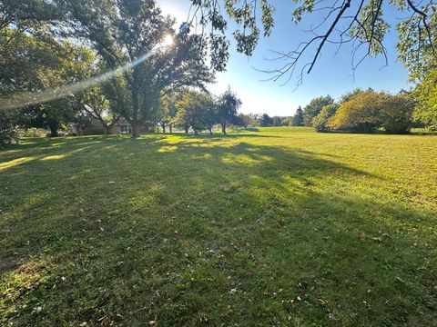 Tiny photo for 223 Barreville Road, McHenry, IL 60050 (MLS # 12488794)