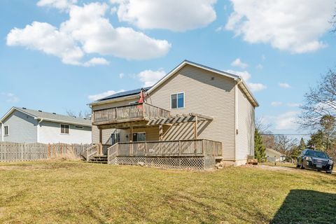 Tiny photo for 43144 N Lake Avenue, Antioch, IL 60002 (MLS # 12608149)