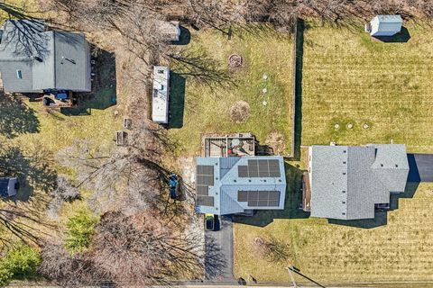 Tiny photo for 43144 N Lake Avenue, Antioch, IL 60002 (MLS # 12608149)