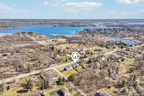 Tiny photo for 43144 N Lake Avenue, Antioch, IL 60002 (MLS # 12608149)