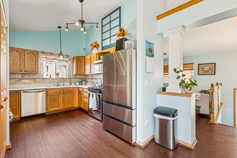 Tiny photo for 43144 N Lake Avenue, Antioch, IL 60002 (MLS # 12608149)