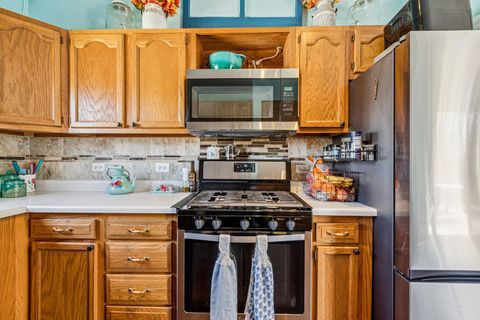 Tiny photo for 43144 N Lake Avenue, Antioch, IL 60002 (MLS # 12608149)