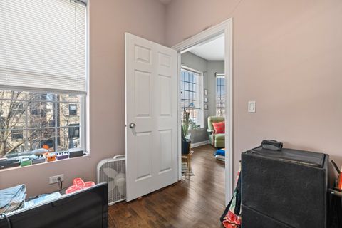 Tiny photo for 3243 W EVERGREEN Street #2, Chicago, IL 60651 (MLS # 12582740)