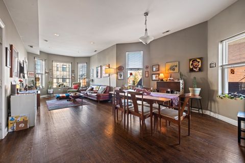 Tiny photo for 3243 W EVERGREEN Street #2, Chicago, IL 60651 (MLS # 12582740)