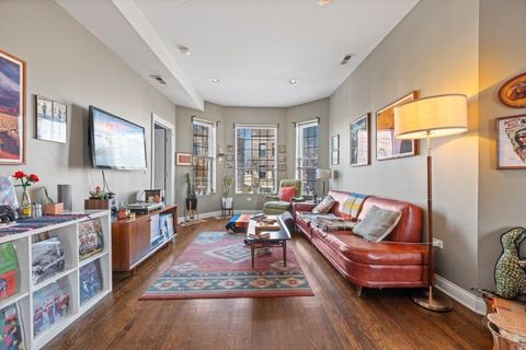 Tiny photo for 3243 W EVERGREEN Street #2, Chicago, IL 60651 (MLS # 12582740)