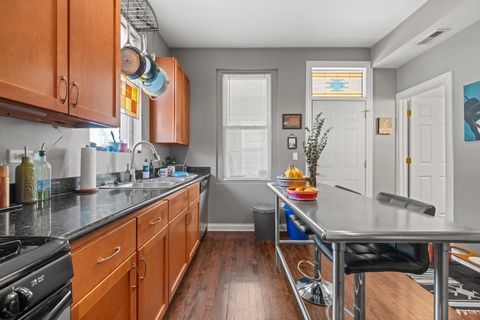 Tiny photo for 3243 W EVERGREEN Street #2, Chicago, IL 60651 (MLS # 12582740)