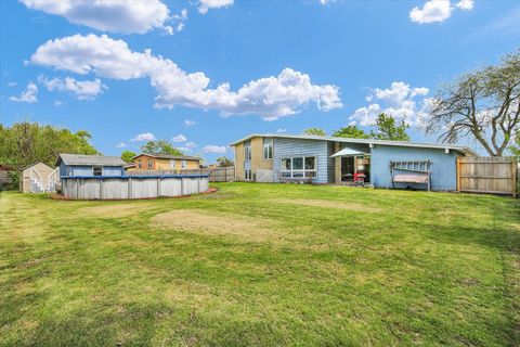 Tiny photo for 1520 S Pointe Drive, Rantoul, IL 61866 (MLS # 12626007)