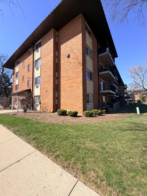 Tiny photo for 2230 S Goebbert Road #139, Arlington Heights, IL 60005 (MLS # 12604654)
