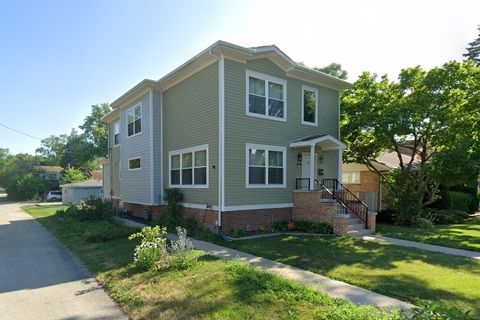 A home in Bensenville