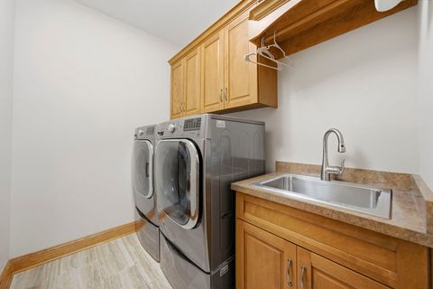 Tiny photo for 202 Dutch Street, Sandwich, IL 60548 (MLS # 12594083)