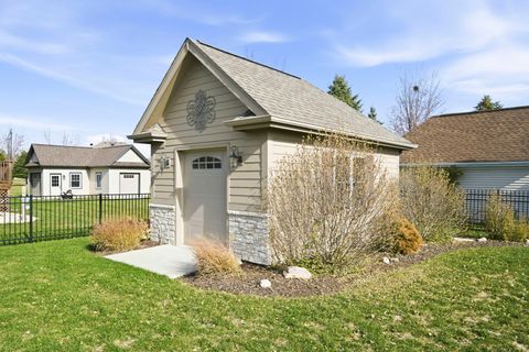 Tiny photo for 202 Dutch Street, Sandwich, IL 60548 (MLS # 12594083)