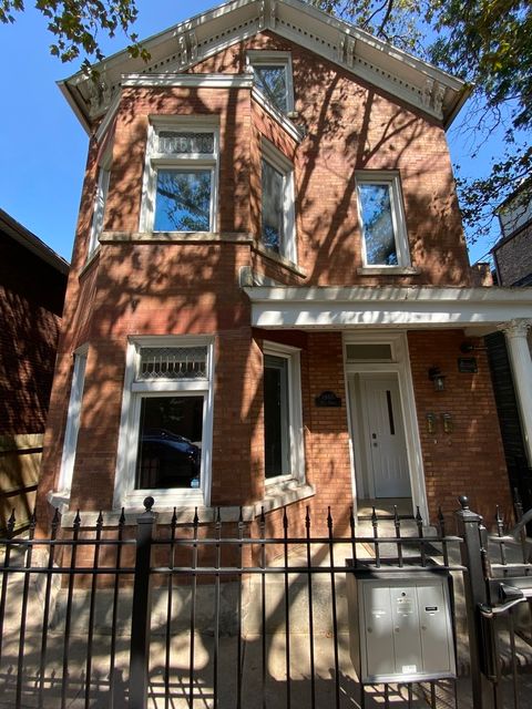 1460 W Huron Street Chicago IL 60642