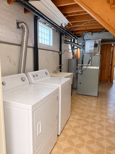 Tiny photo for 174 Linden Lane, Chicago Heights, IL 60411 (MLS # 12760846)