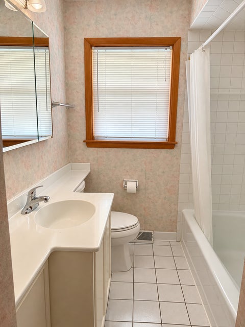 Tiny photo for 174 Linden Lane, Chicago Heights, IL 60411 (MLS # 12760846)