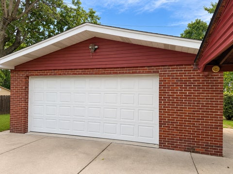Tiny photo for 174 Linden Lane, Chicago Heights, IL 60411 (MLS # 12760846)