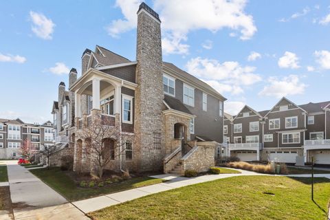 104 W Kennedy Lane Hinsdale IL 60521