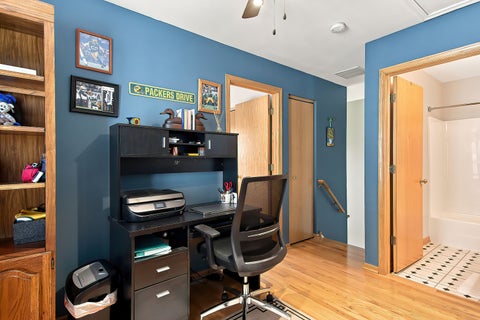 Tiny photo for 783 Manor Road, Crystal Lake, IL 60014 (MLS # 12689481)