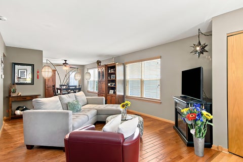 Tiny photo for 783 Manor Road, Crystal Lake, IL 60014 (MLS # 12689481)
