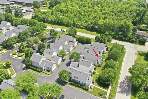 Tiny photo for 783 Manor Road, Crystal Lake, IL 60014 (MLS # 12689481)