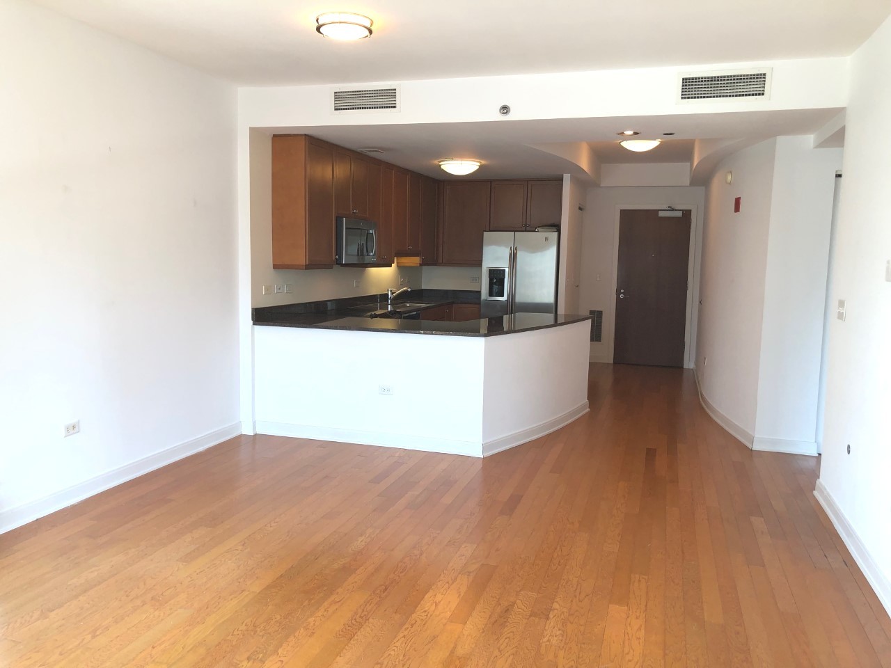 130 N Garland Court 2502