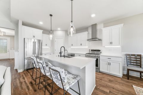 Tiny photo for 1409 Notting Hill Drive, Lemont, IL 60439 (MLS # 12475620)