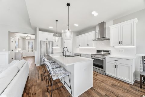 Tiny photo for 1409 Notting Hill Drive, Lemont, IL 60439 (MLS # 12475620)