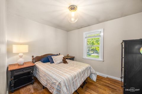 Tiny photo for 28w671 Rogers Avenue, Warrenville, IL 60555 (MLS # 12488494)