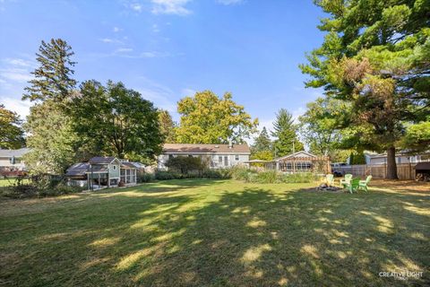Tiny photo for 28w671 Rogers Avenue, Warrenville, IL 60555 (MLS # 12488494)