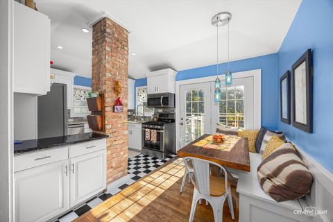 Tiny photo for 28w671 Rogers Avenue, Warrenville, IL 60555 (MLS # 12488494)