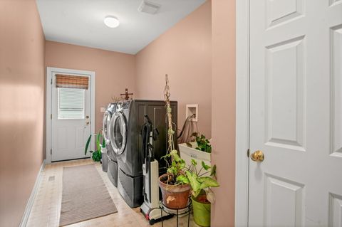 Tiny photo for 38W631 Callighan Place, Geneva, IL 60134 (MLS # 12589737)