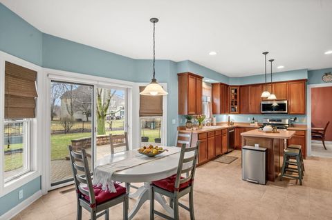 Tiny photo for 38W631 Callighan Place, Geneva, IL 60134 (MLS # 12589737)