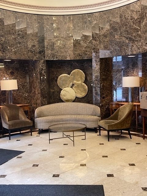 10 E Ontario Street 4001