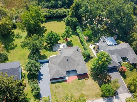 Tiny photo for 1122 Foster Avenue, Lake Bluff, IL 60044 (MLS # 12483337)