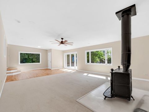 Tiny photo for 1122 Foster Avenue, Lake Bluff, IL 60044 (MLS # 12483337)