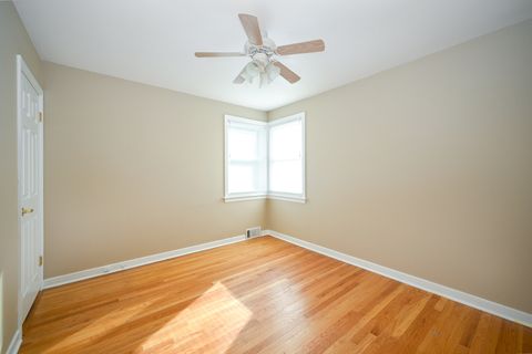 Tiny photo for 10461 Dorchester Street, Westchester, IL 60154 (MLS # 12489109)