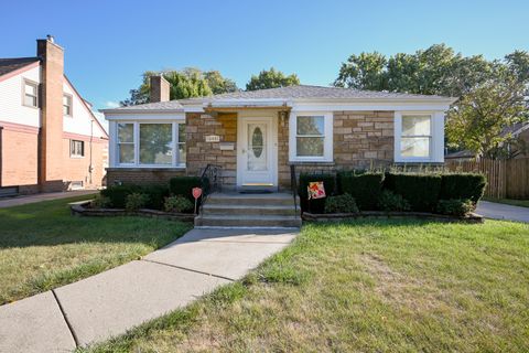 Photo of 10461 Dorchester Street, Westchester, IL 60154 (MLS # 12489109)