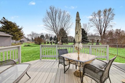 Tiny photo for 1816 Doris Road, Lake Holiday, IL 60548 (MLS # 12565049)