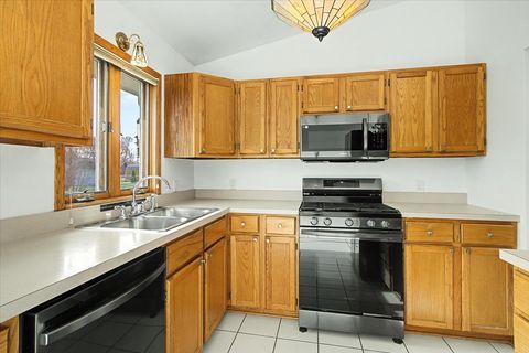 Tiny photo for 1816 Doris Road, Lake Holiday, IL 60548 (MLS # 12565049)