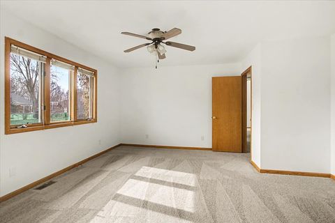 Tiny photo for 1816 Doris Road, Lake Holiday, IL 60548 (MLS # 12565049)