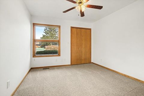 Tiny photo for 1816 Doris Road, Lake Holiday, IL 60548 (MLS # 12565049)