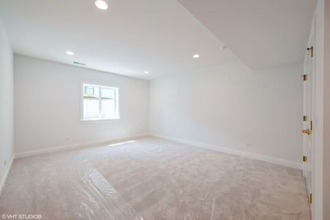 Tiny photo for Willowbrook, IL 60527 (MLS # 12594773)