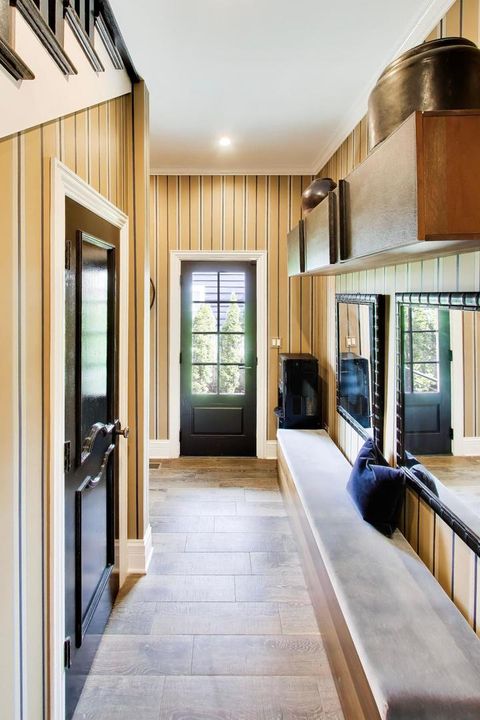 Tiny photo for 91 ABBOTTSFORD Road, Winnetka, IL 60093 (MLS # 12611137)