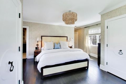 Tiny photo for 91 ABBOTTSFORD Road, Winnetka, IL 60093 (MLS # 12611137)